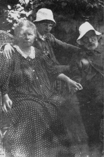 Familie Renoir Linke Handhaltung siehe Foto und Vergleiche mit Gemälde darunter Familie Renoir Linke Handhaltung siehe Foto und Vergleiche mit Gemälde darunter